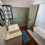 Stylish Private With Pool Near Carvoeira, Algarve * לגואה
