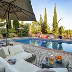 Stylish Private With Pool Near Carvoeira, Algarve וילה לגואה