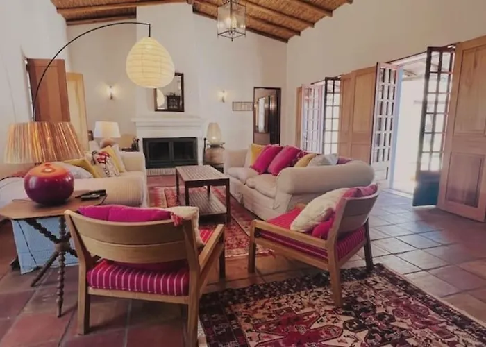 别墅 Stylish Private With Pool Near Carvoeira, Algarve *