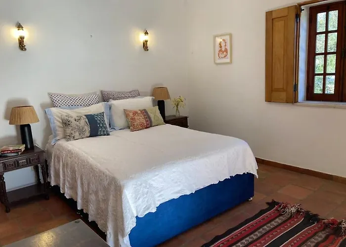 Stylish Private With Pool Near Carvoeira, Algarve 拉戈阿